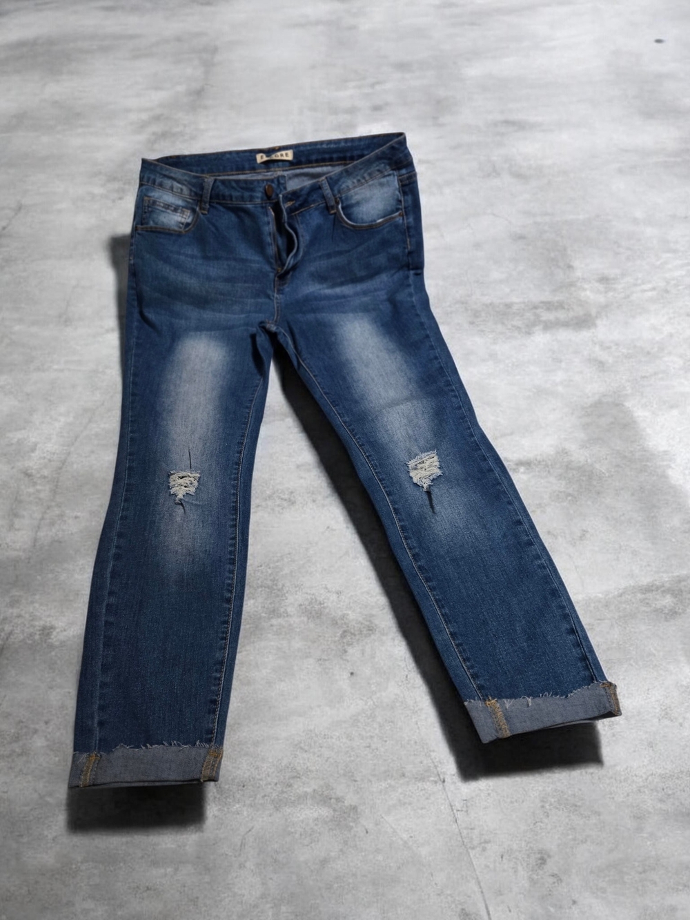 Encore Jeans Women's Dark Blue Distressed SKINNY Jeans Size 15 EUC